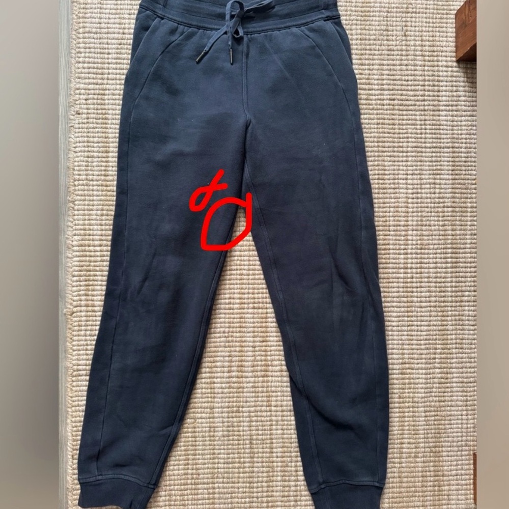 lululemon Navy scuba joggers high waisted 4 - Picture 5 of 5